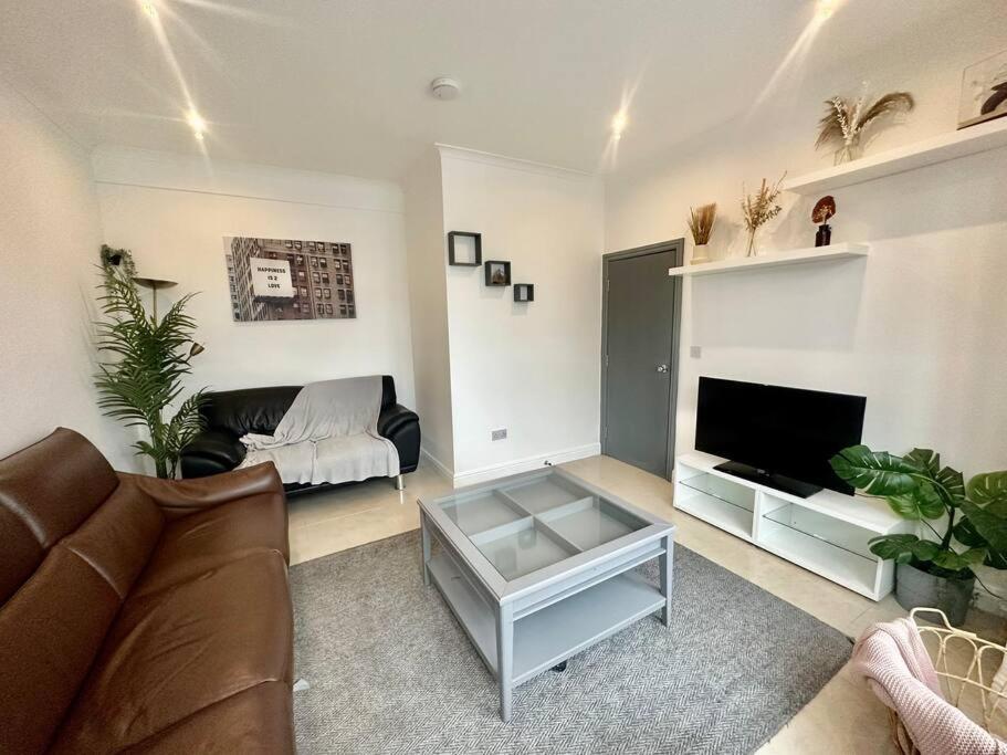 5 Bedroom House Se6 Лондон