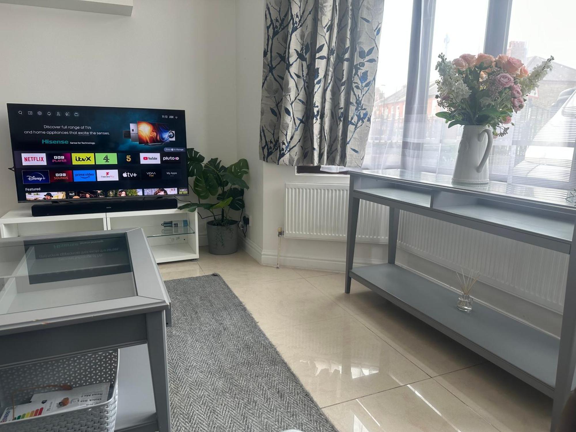 Дом отдыха 5 Bedroom House Se6 *